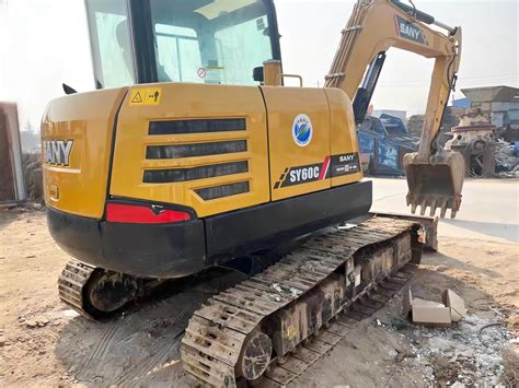 Excavator 6 Ton 